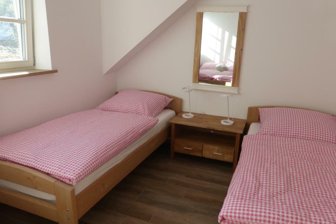 Ferienwohnung am Grölisbach Roetgen Exterior foto